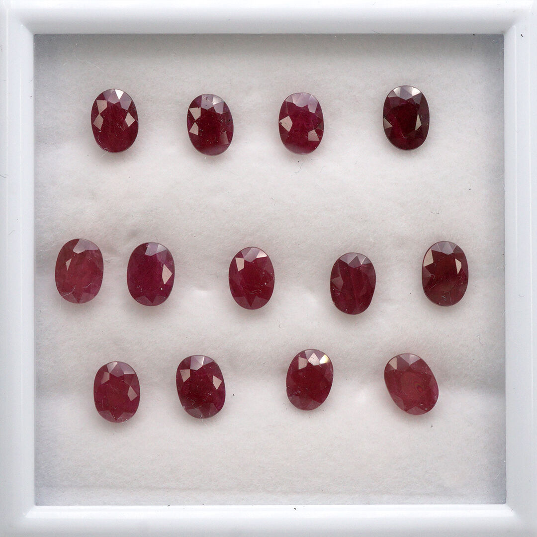 Rubin, Owalny, 7x5 mm