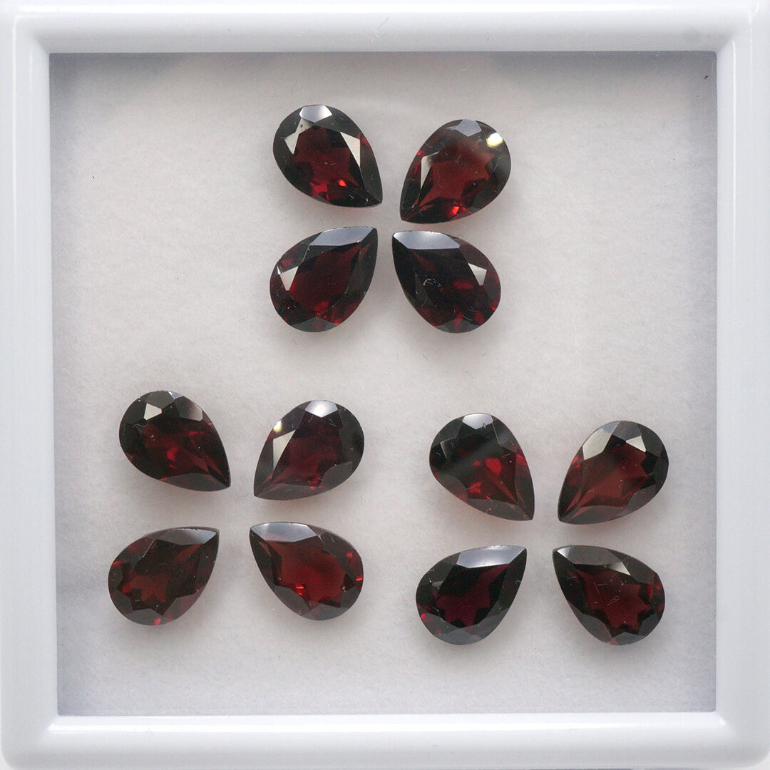 Granat, Gruszka, 10x7 mm