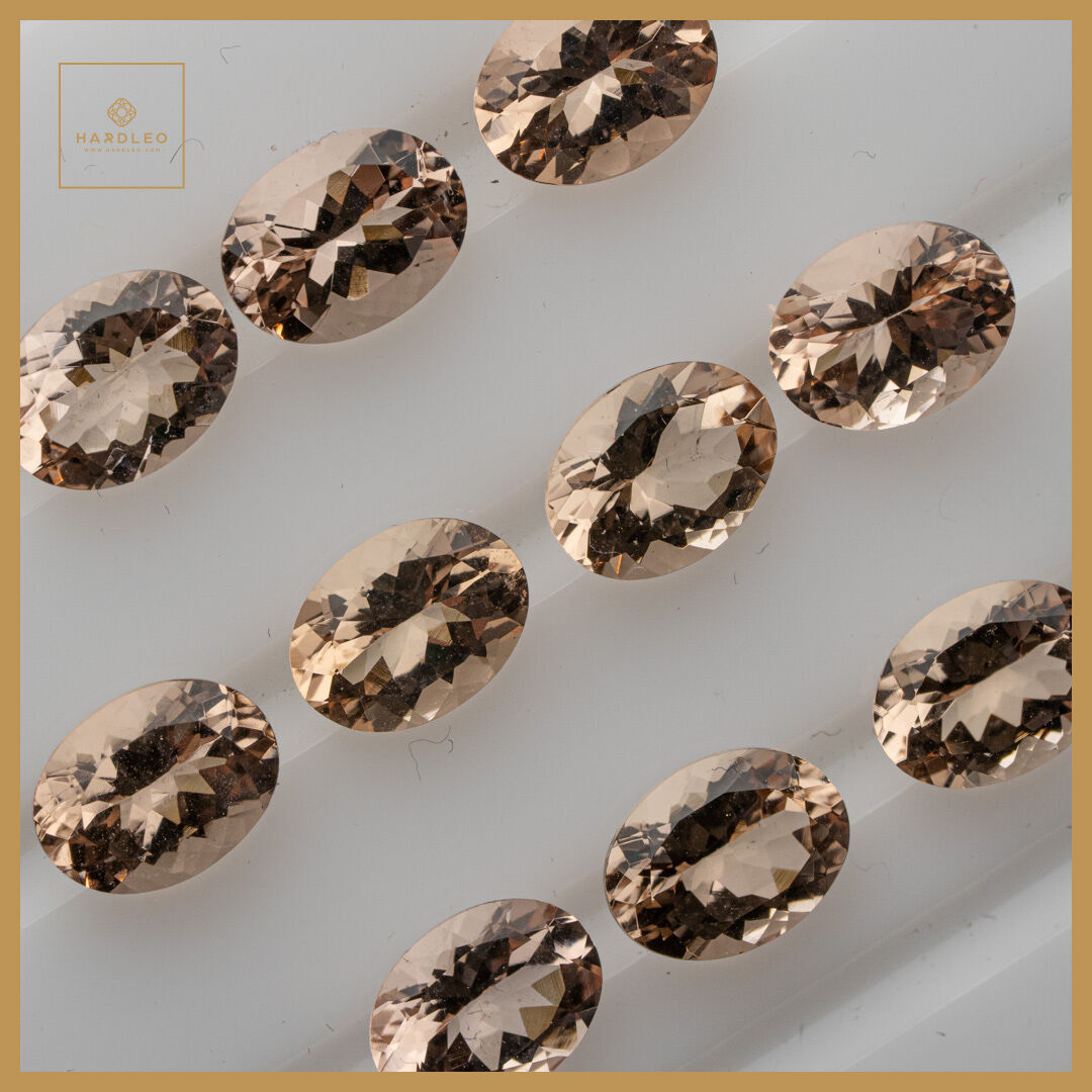 Morganit, Owalny, 8x6 mm